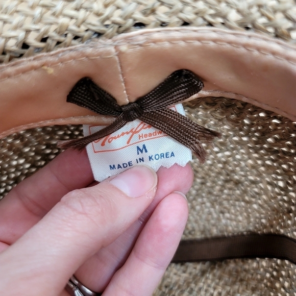 Vintage Tan Straw Hat with Brown Band - Picture 7 of 12